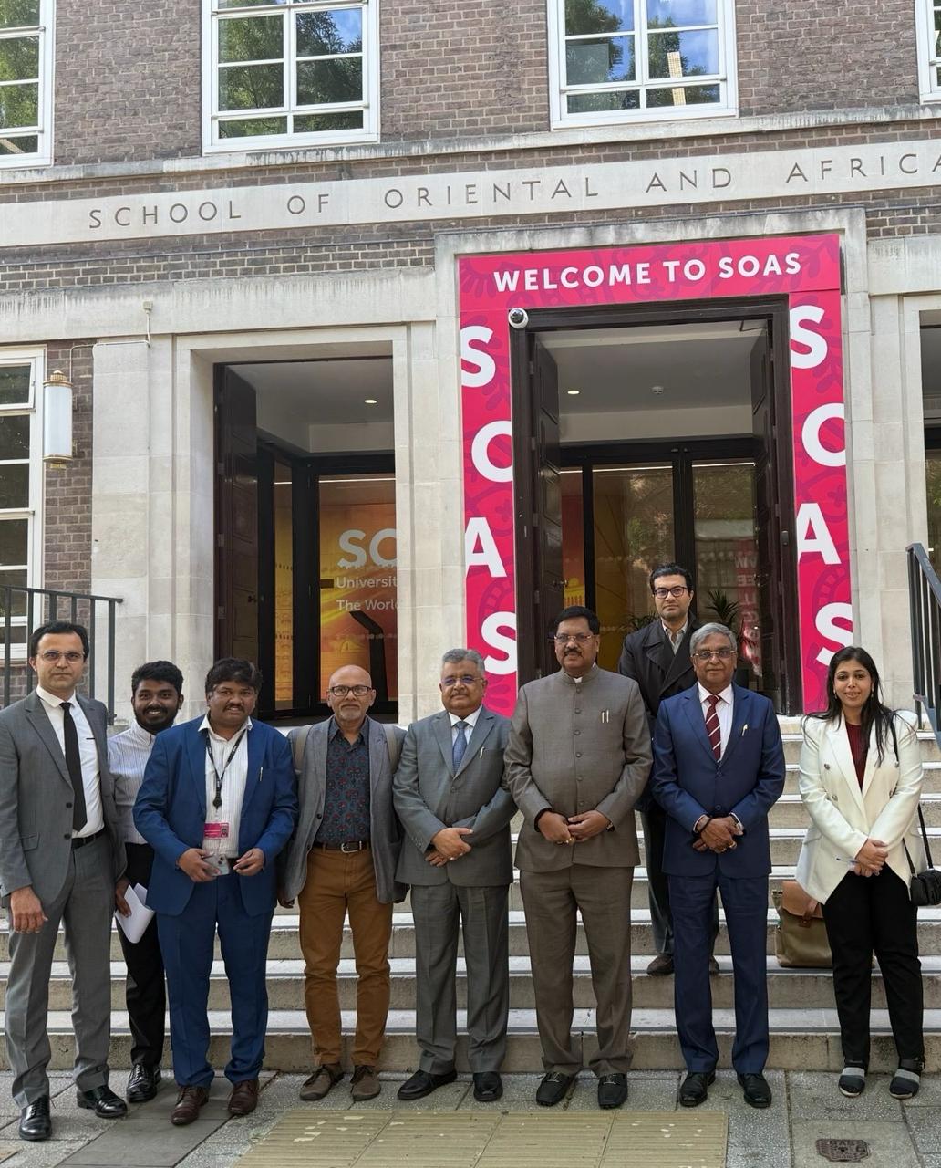 16-30_SOAS London Lecture-1
