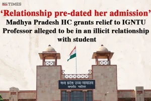 Professor accused of illicit relationship with student